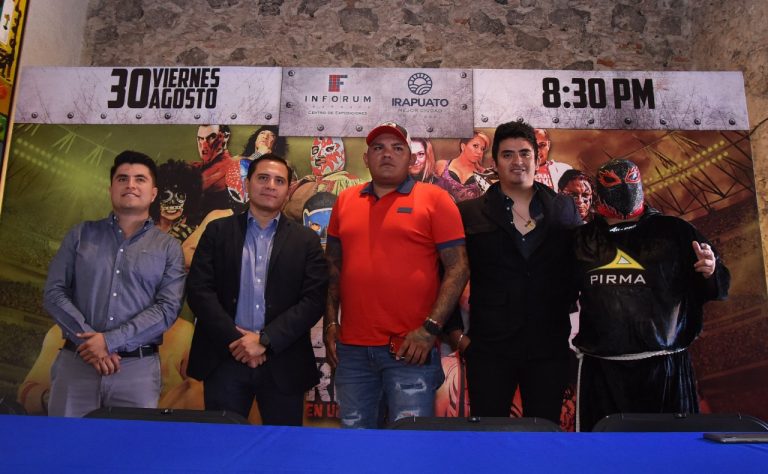 Rueda de Prensa Lucha Libre (2)