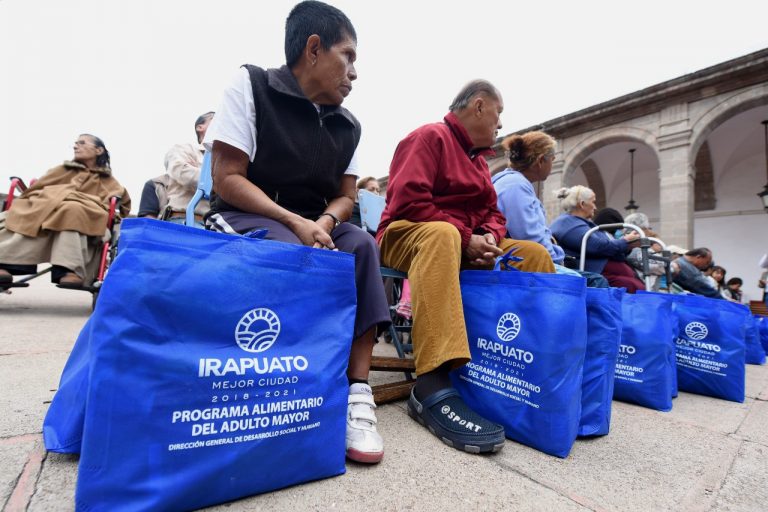 Quinta y Sexta Entrega del Programa Alimentario del Adulto Mayor (5)