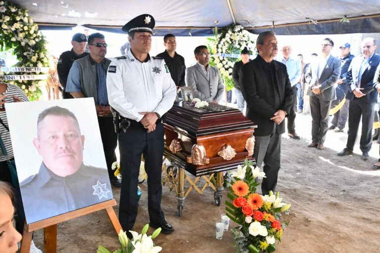 Homenaje a Rafael Negrete Castillo (2)