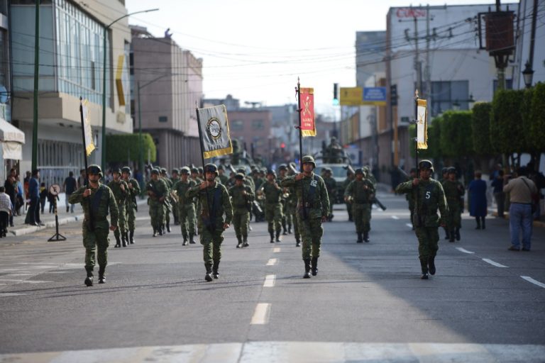Invitan a desfile por aniversario de la ciudad (1)