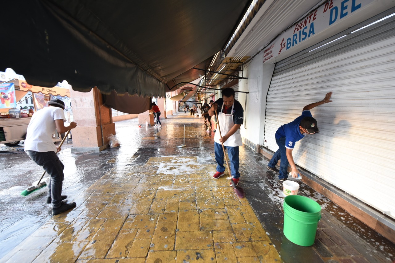 Limpieza Mercado Hidalgo (2)