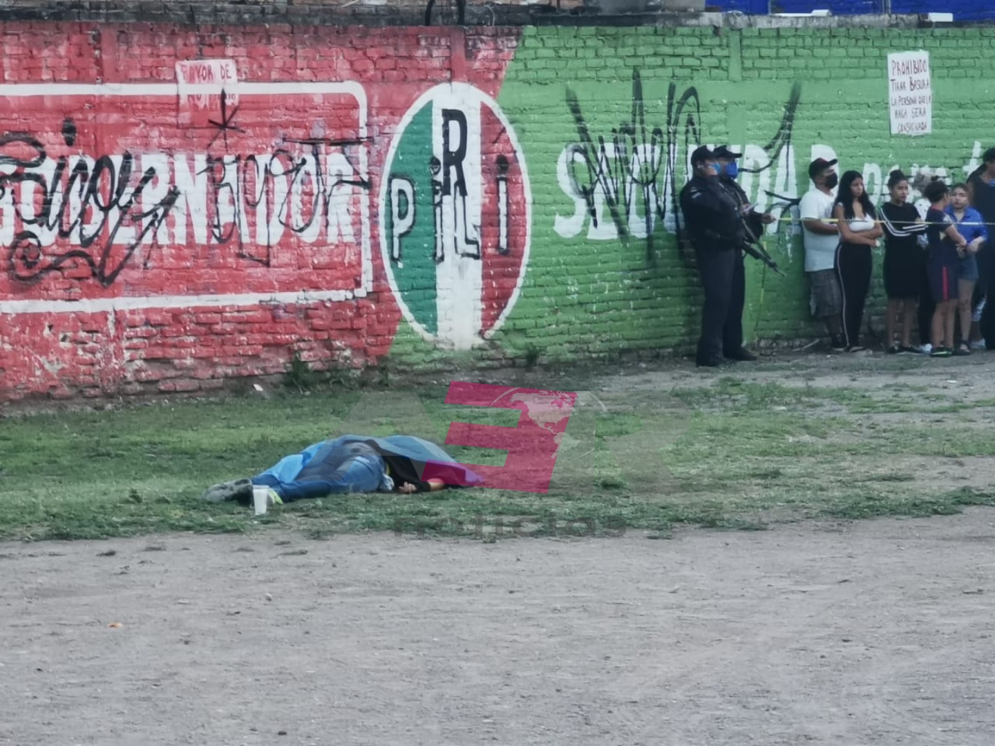 PicsArt_07-23-10.05.57