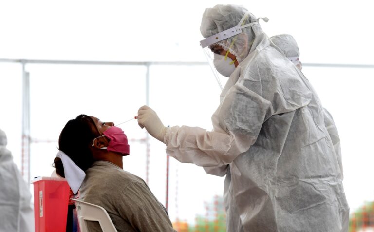 Toma de muestras COVID Inforum (4)