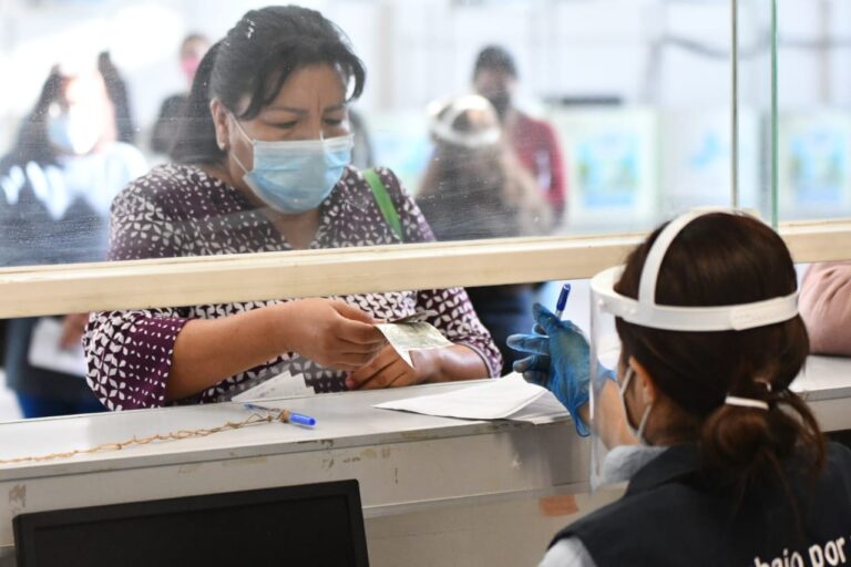 Entrega Cuarto Pago de Becas 2020 (1)