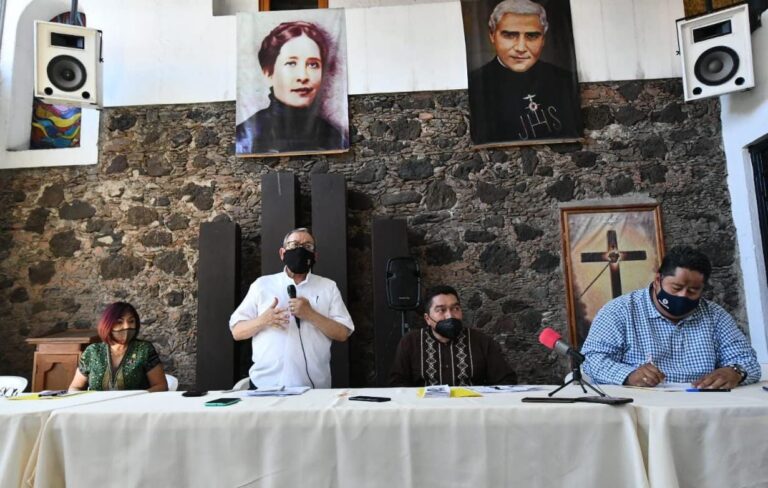 Rueda de Prensa (6)