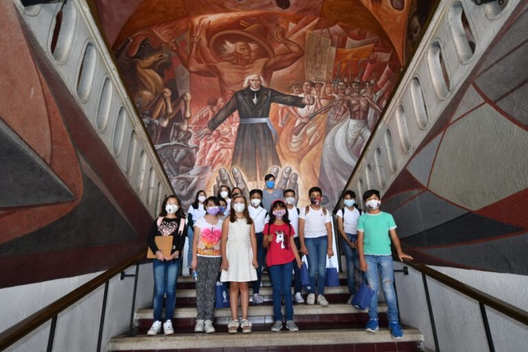 Visita Niños Presidencia (1)