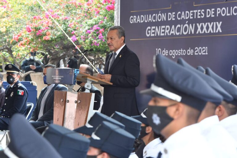 4. Supera Irapuato meta de policías egresados