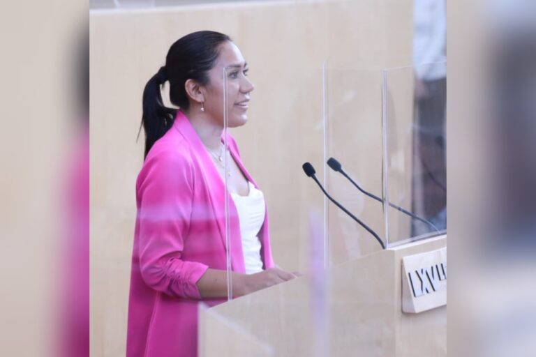 PicsArt_11-04-03.59.43