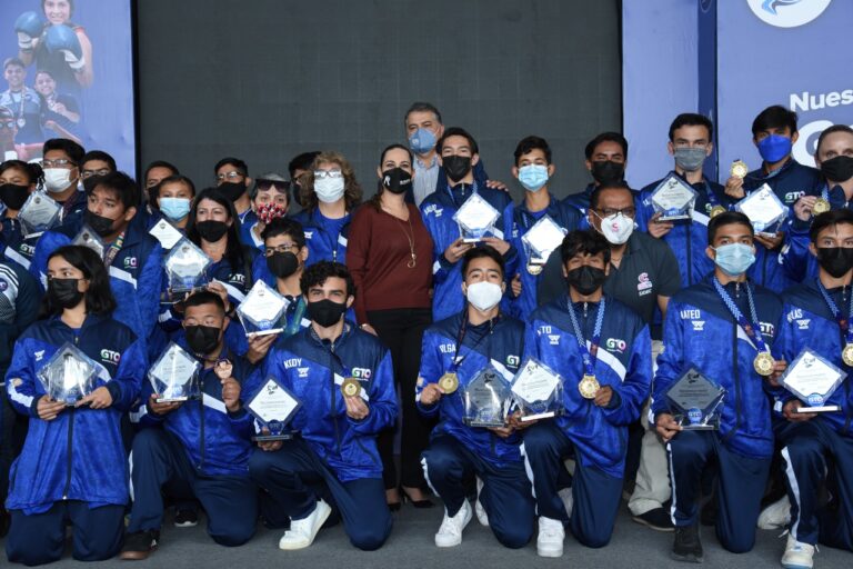 Recibicimiento a deportistas paranacionales (5)