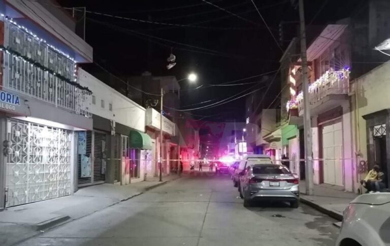 PicsArt_12-24-09.59.25