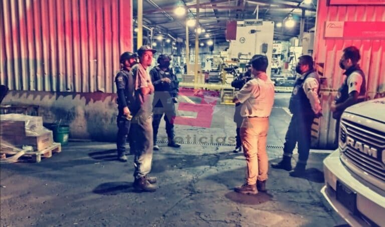 Picsart_21-12-27_20-44-37-943