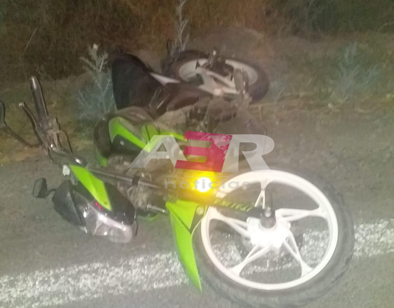 Grave motociclista tras accidentarse en la carretera Romita-Tejamanil 1