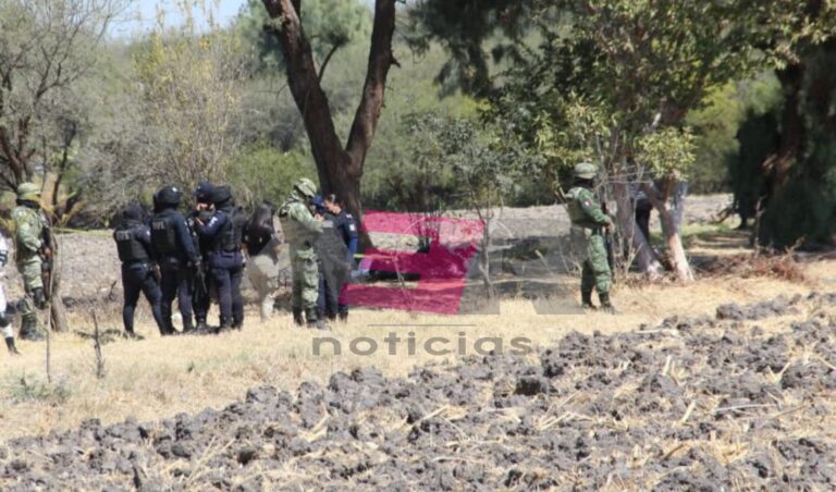 Picsart_22-02-10_14-42-00-797