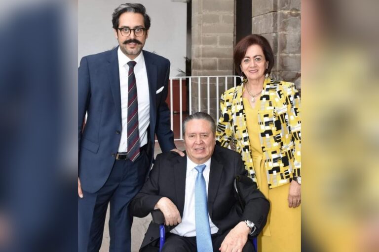 Picsart_22-02-11_13-57-55-555