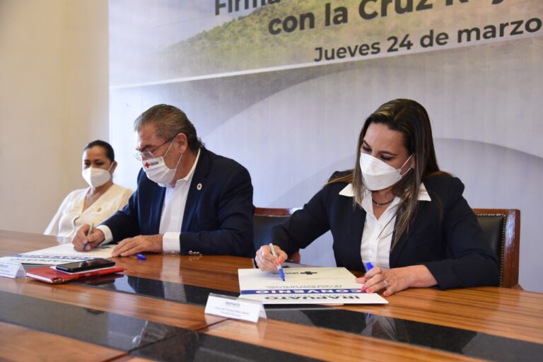 Firma de Convenio Cruz Roja Mexicana (1)