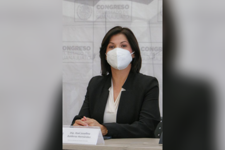 Picsart_22-03-18_17-49-16-494