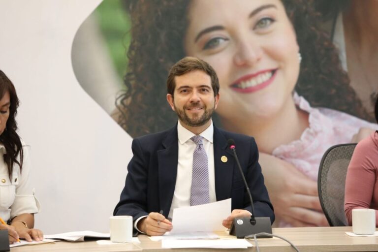 Dip. Víctor Zanella