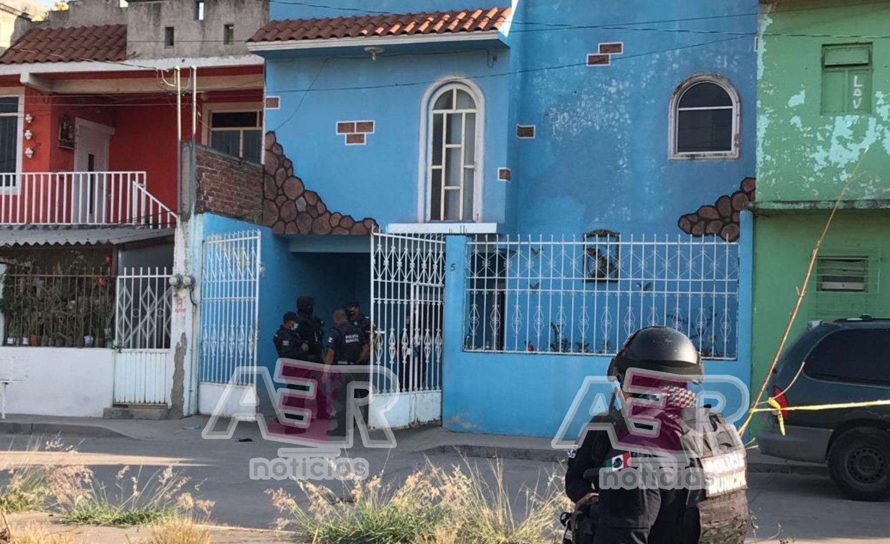 En Pénjamo, Policía dispara a hombre reportado por violencia intrafamiliar. 1