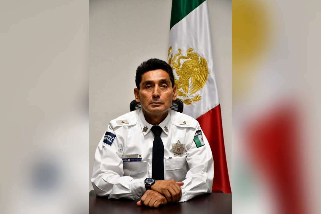 A once días de su nombramiento como director de Policía, J. Reyes Méndez renuncia al cargo. 1