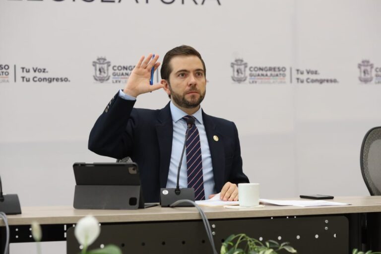 Dip Víctor Zanella (1)