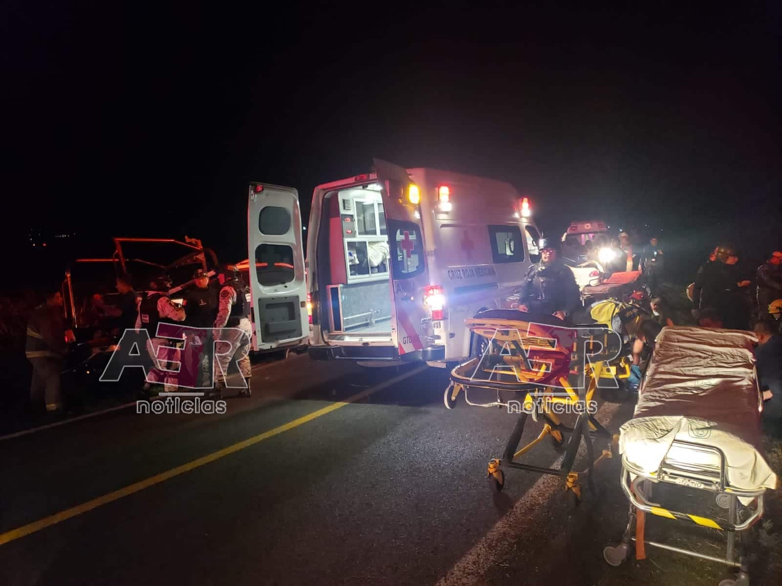 Picsart_22-06-28_23-19-56-266