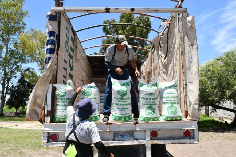 Entrega de Fertilizantes (4)