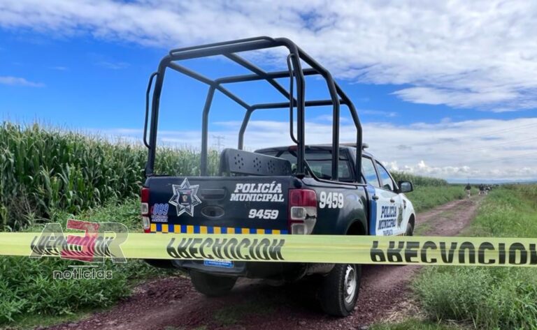 Picsart_22-09-06_13-59-32-891