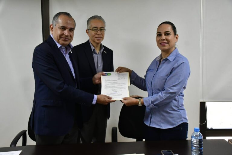 Entrega del Oficio de Opinión de Congruencia de los Programas Municipales de Movilidad (1)