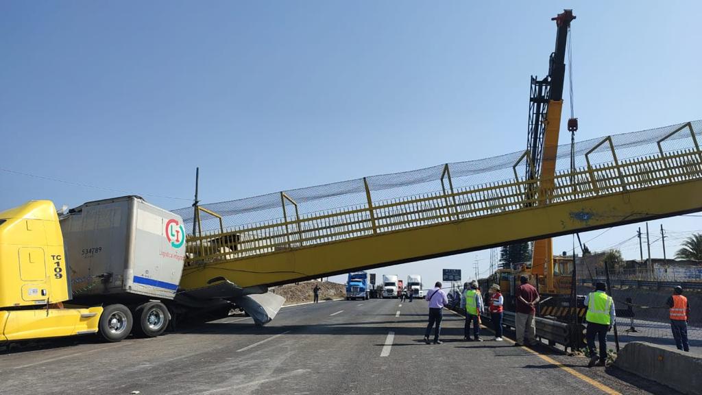 Cerrarán carretera Irapuato-Silao por instalación de puente peatonal a la altura de Lo de Juárez 1