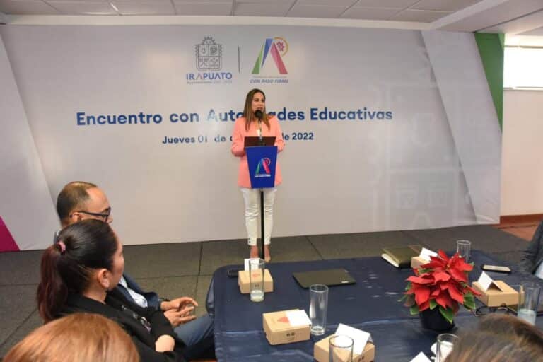 Encuentro Autoridades Educativas 5