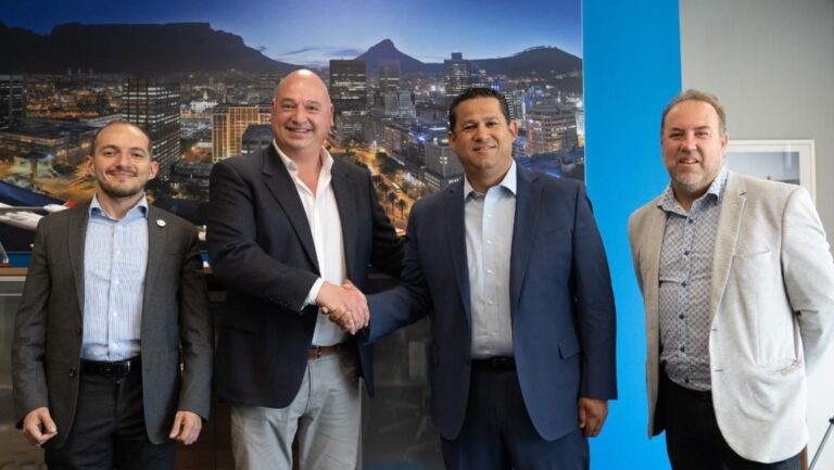 Foto 1- Se reúne Gobernador con autoridades de Cape Town