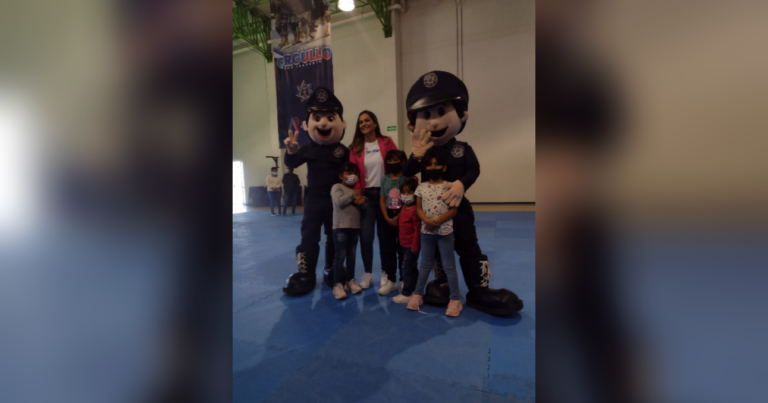 Picsart_22-12-07_11-12-48-091