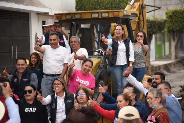 Continúan Trabajos de Urbanización de Calles (4)