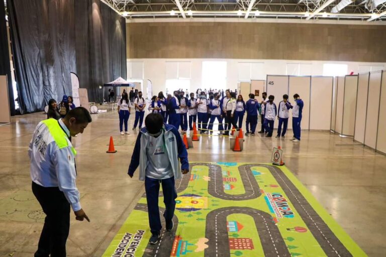 INSTALAN COMITÉS DE PLANET YOUTH (3).jfif