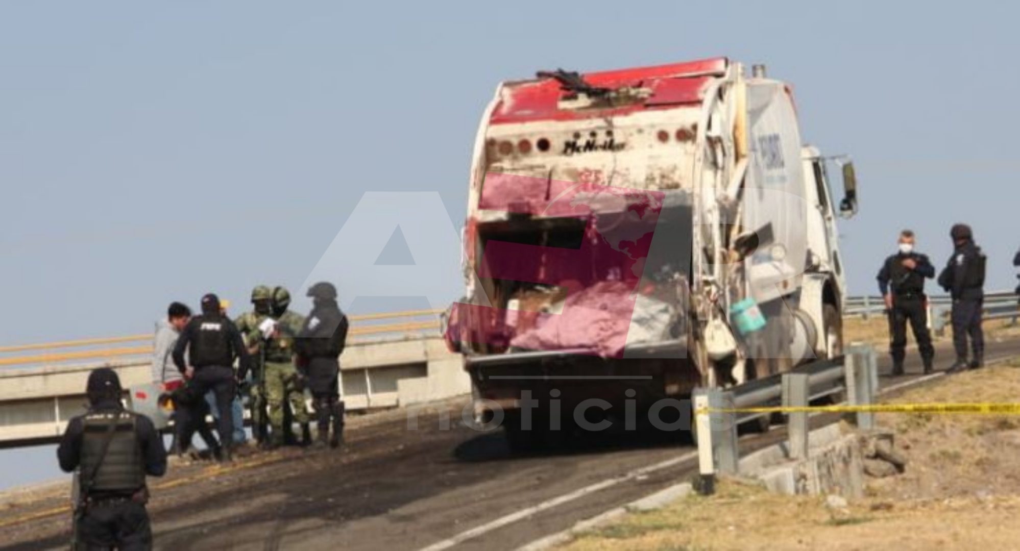 Picsart_23-05-27_10-08-00-486