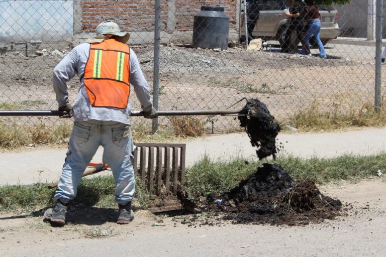 CONCLUYE PROGRAMA DE LIMPIEZA DE ALCANTARILLAS (4)