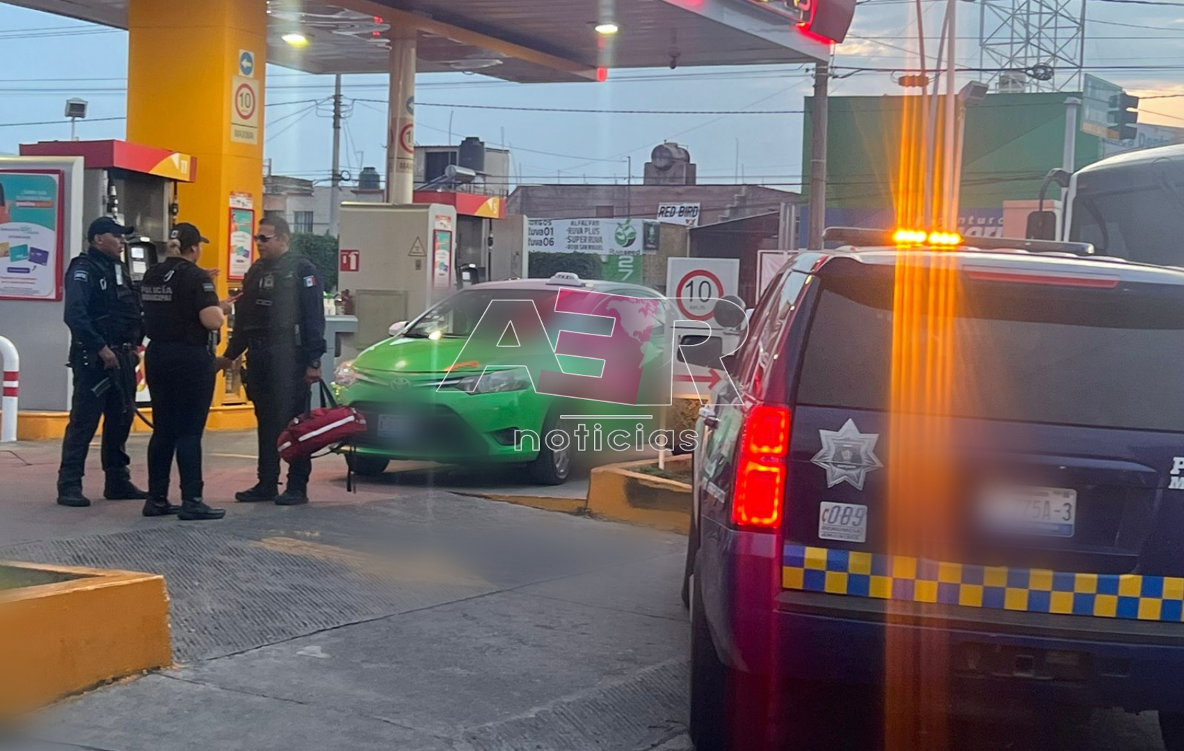 Picsart_23-10-26_18-31-31-605