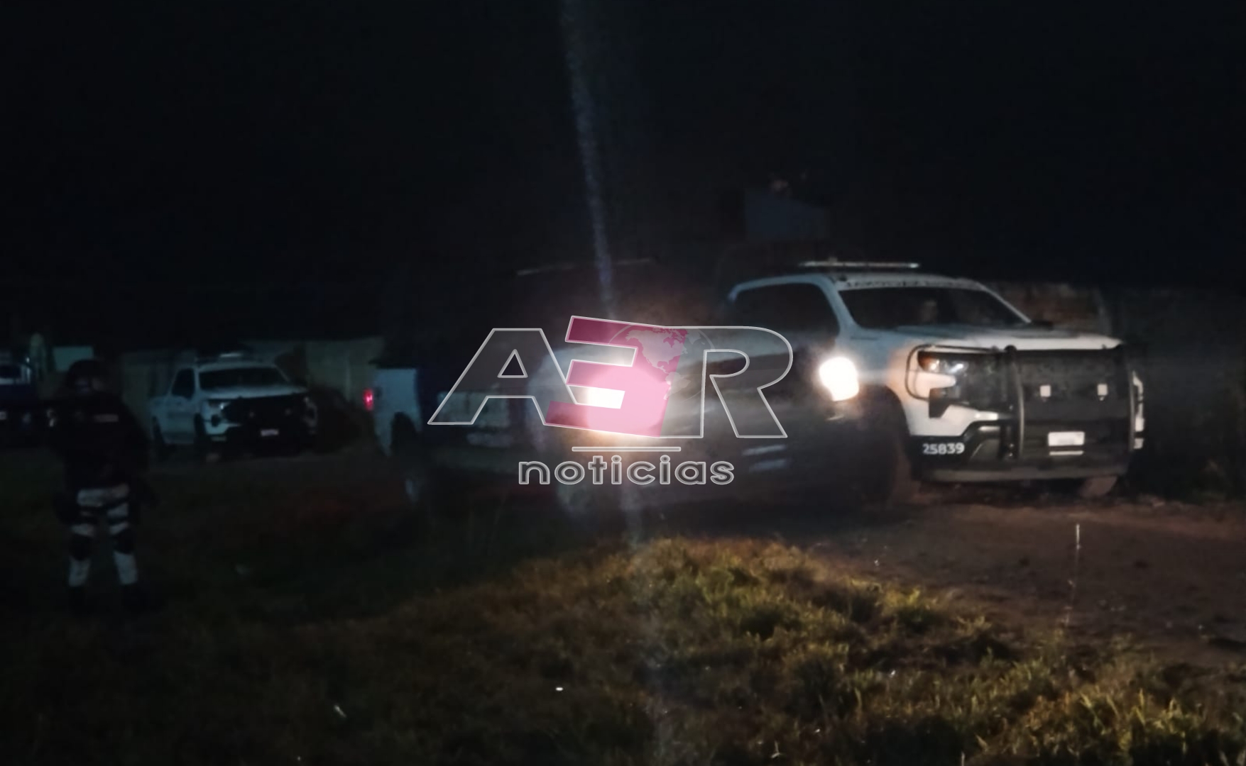 Picsart_23-12-04_10-50-18-703