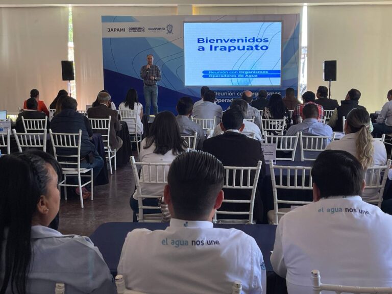 Se reunen organismos operadores del agua (4)