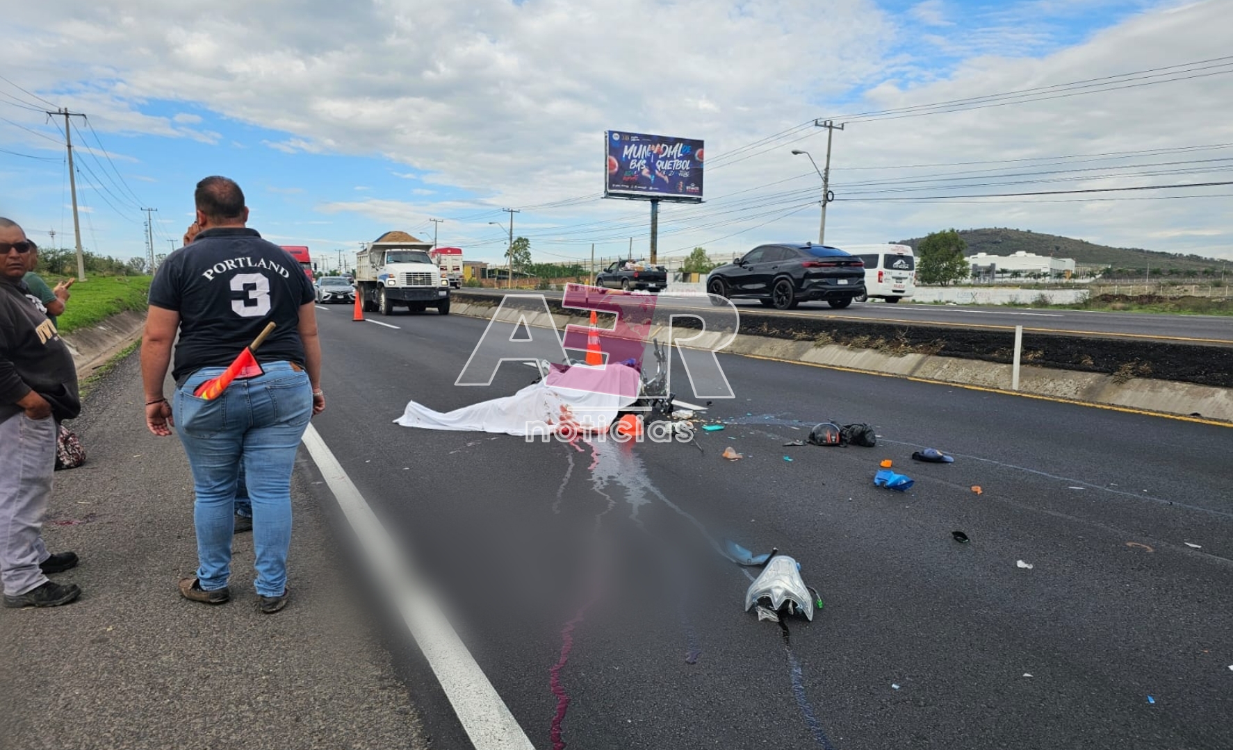 Picsart_24-07-03_09-59-11-782