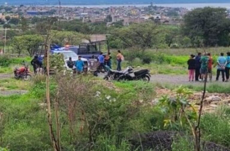 Picsart_24-07-16_21-43-52-827