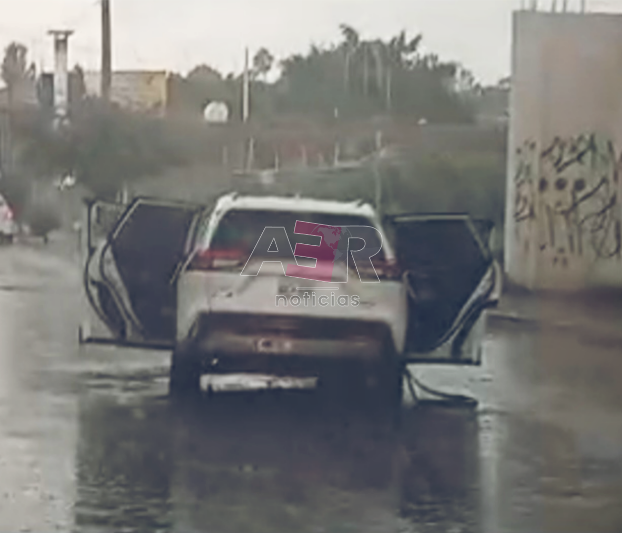 Picsart_25-08-12_18-39-22-548