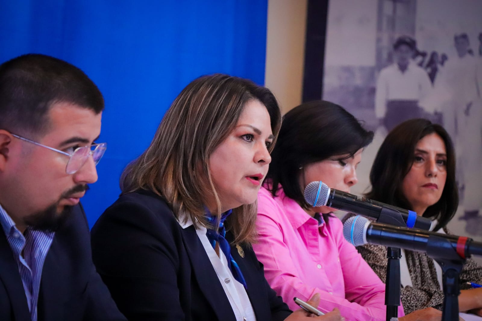 Rueda de prensa Abasolo 4