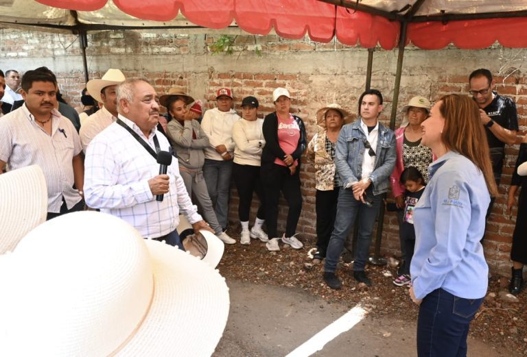 GOBIERNO DE IRAPUATO LLEVA AGUA (2)